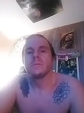 HornyLuzier webcam