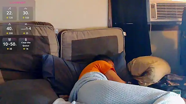 YoBleez live cam on StripChat