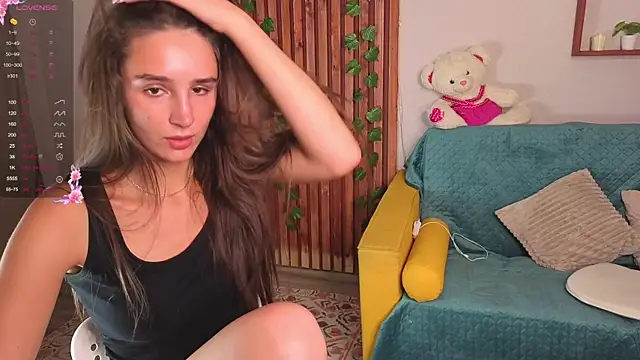 NicoleWells22 webcam
