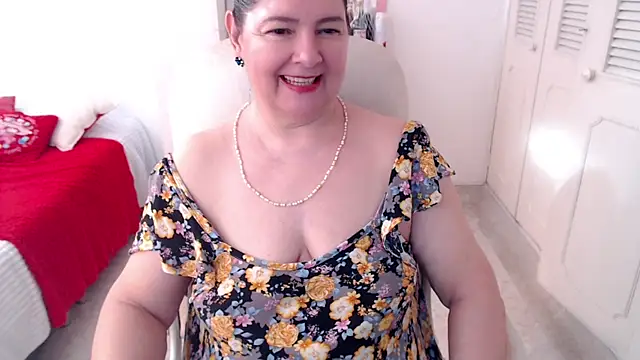 leonela_69 webcam