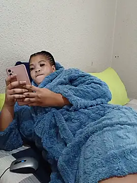 FreakyAngel3X webcam