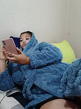 FreakyAngel3X webcam