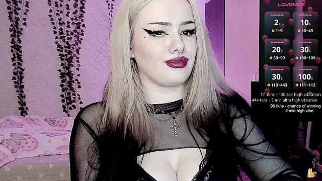 strawberry_elfcat webcam