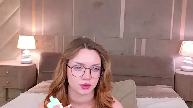 Ariadna_Holder webcam