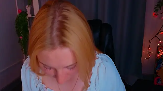 RosalieHandley webcam