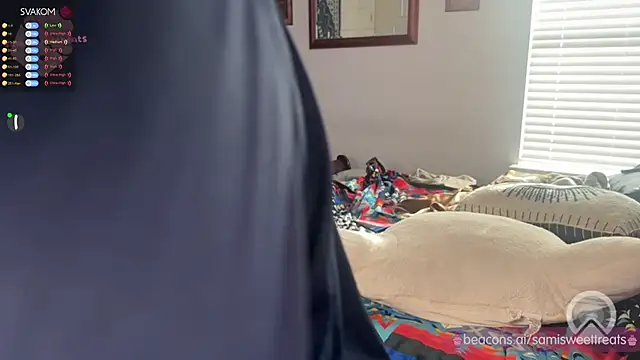 TikiSweetz26 webcam