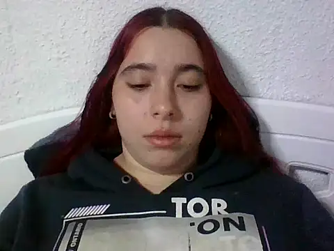 Annisofi000 webcam