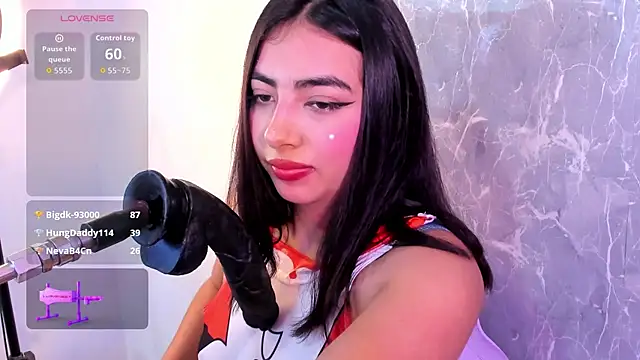 cherry_skinnyy_ webcam