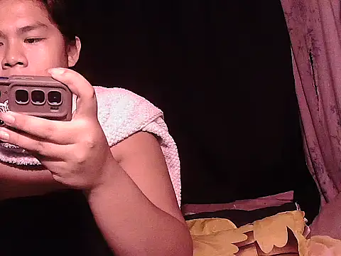 Huntrix2025 webcam