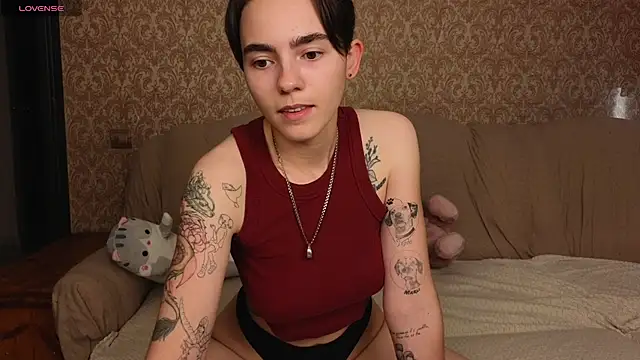yourfav0ritegirls webcam