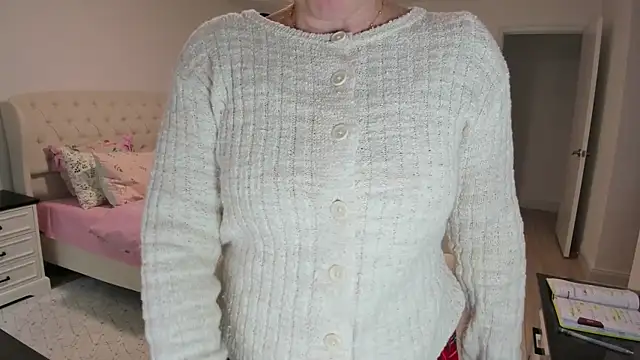 Vika73 webcam