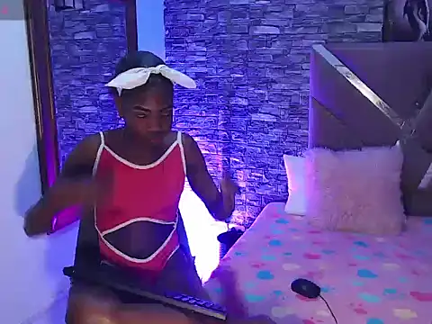 Keily_Tsx1 webcam