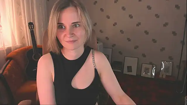 MiaSparkes webcam