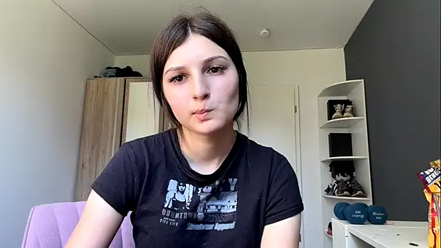 SpanishRooter webcam