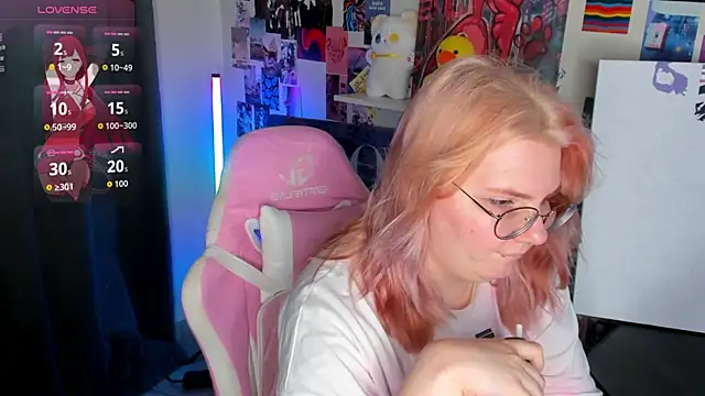 Alice_Kitagawa webcam
