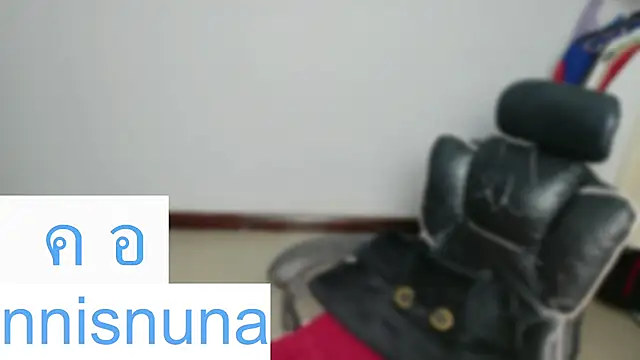 nunanunanuna webcam