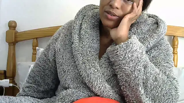 blackslut4u live cam