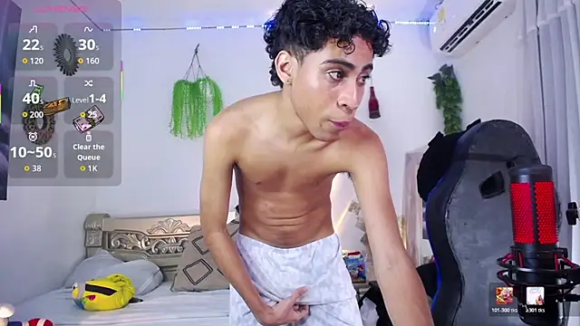 huge_armound webcam