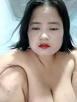 BigAss-69 webcam