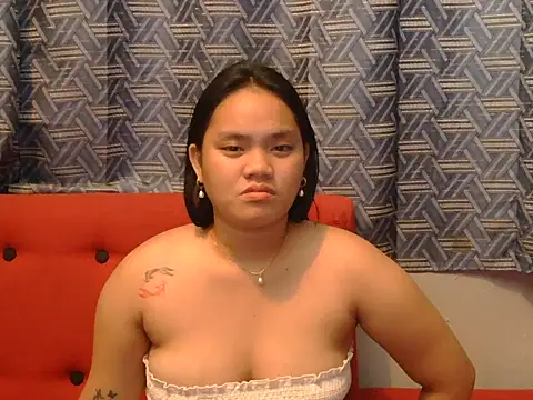 prettykrysgirl webcam