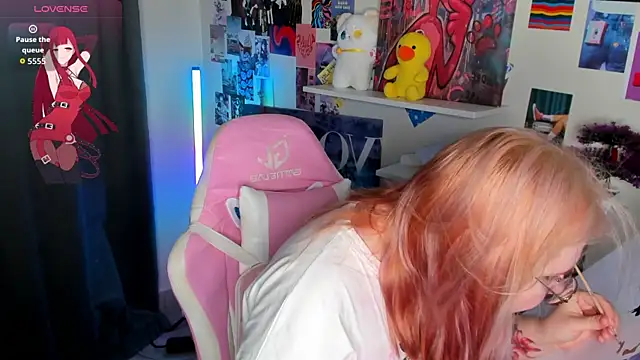 Alice_Kitagawa webcam