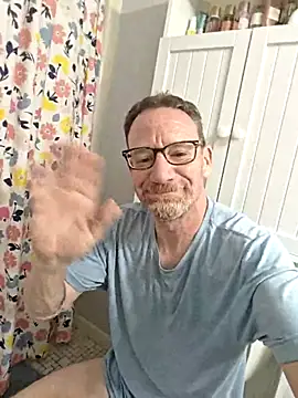 grosslotion - Grosslotion's free webcam - UK Sex Cams