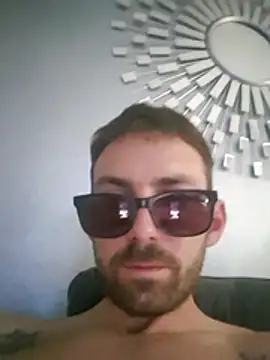 WiredWaters live cam on StripChat