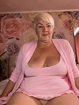 Laura_Millf webcam