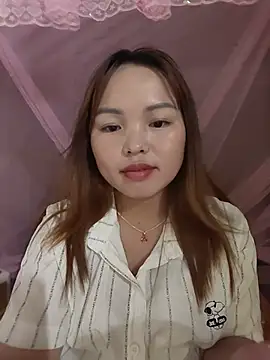 Mina_xYx webcam