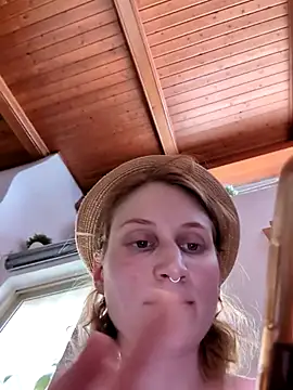 Julialexxxx webcam
