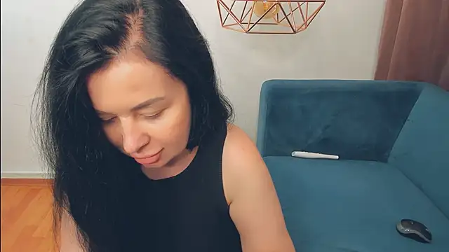 BrilliantGirll webcam
