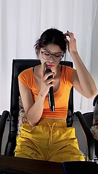 ouyanyan webcam