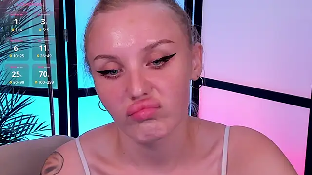 LianaFord webcam