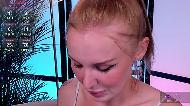 LianaFord webcam