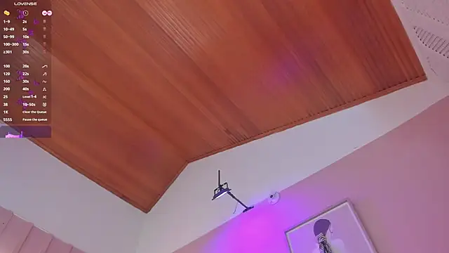 elodie_walker webcam