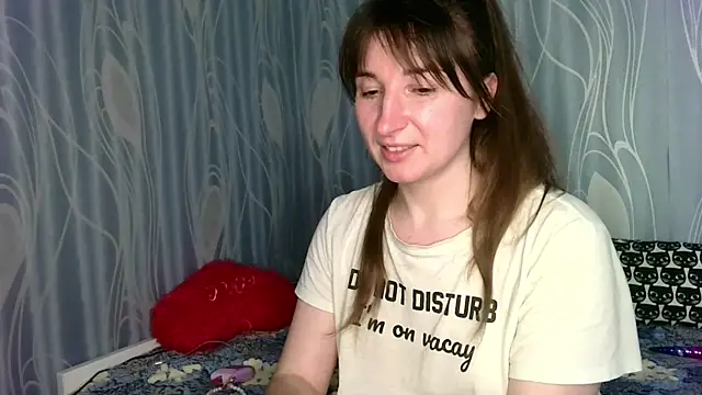 Birdie_Kiss webcam
