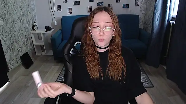 AmeliaKamishiro webcam
