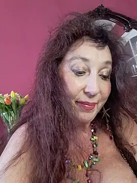 GypsyEsmeralda webcam