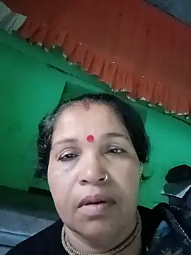Manavi_x webcam