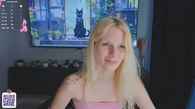 JuanaSumma webcam