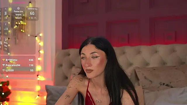 EllieJules webcam