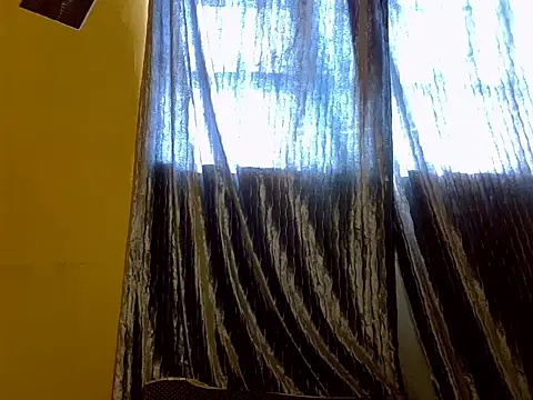 Miss_Lover2 webcam