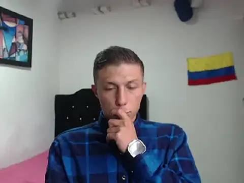 Stiiveen777 webcam