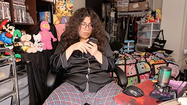 ShinyCherub webcam
