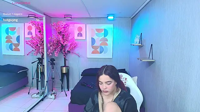 Maggy_t18 webcam