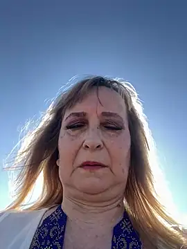 Irina2909@xh webcam