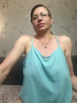 Amberhotqueen webcam