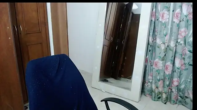 alejandralatina webcam