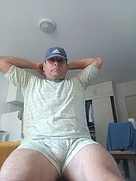 chicoguapo8 webcam