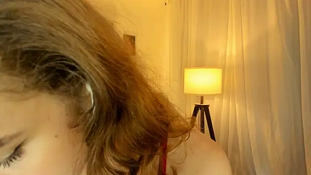 lit_asella webcam